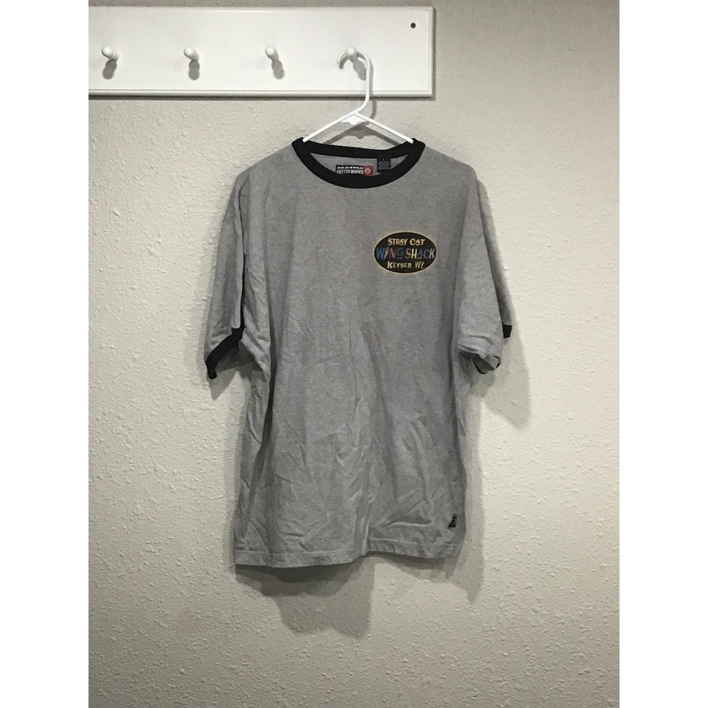 Seattle Cotton Works Stray Cat Wing Shack T-Shirt‎ Mens L Gray Vintage Indie Y2K